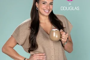 Gratis für dich: Belly Mug von Sallys Welt