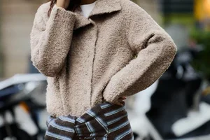 Pulls et cardigans que vous aurez envie de porter encore et encore.