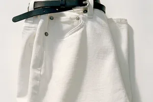 Introducing DESERT kick-flare jeans
