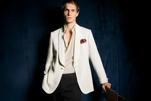 How to dress for the party season