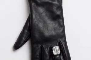 Your fall must-have accessories