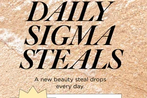 Today’s Steal: A FREE Mini Makeup Set! 🌹