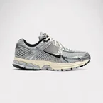 Nike Zoom Vomero 5 - Chrome Coconut