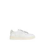 Medalist Low Sneakers